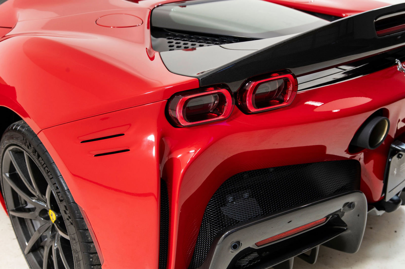 Certified 2023 Ferrari SF90 Spider AWD/4WD image 35