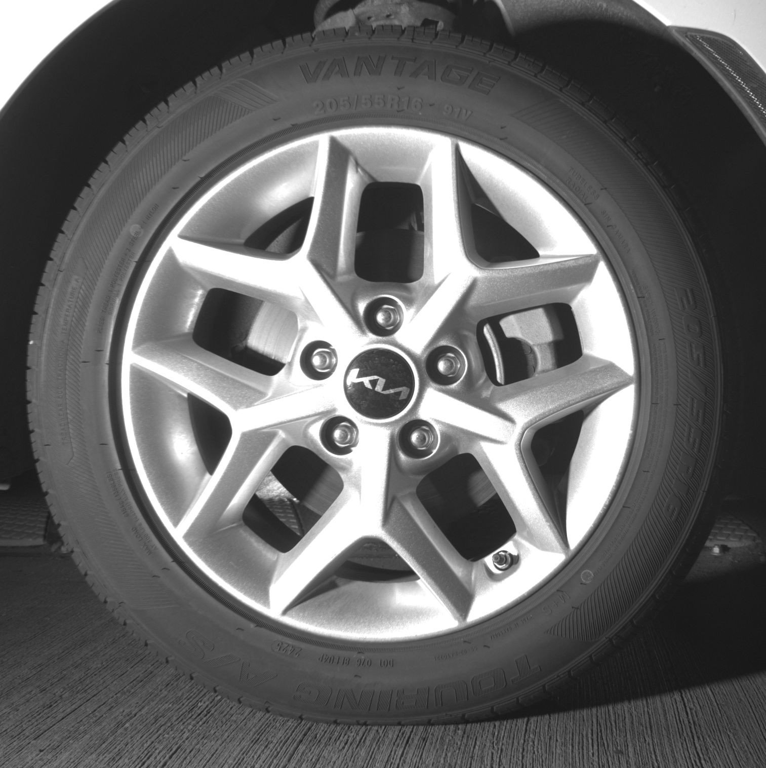 Used 2025 Kia Soul LX w/ LX Technology Package image 13