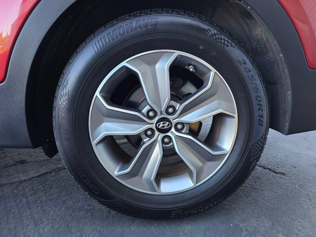 Used 2014 Hyundai Santa Fe GLS AWD/4WD image 6
