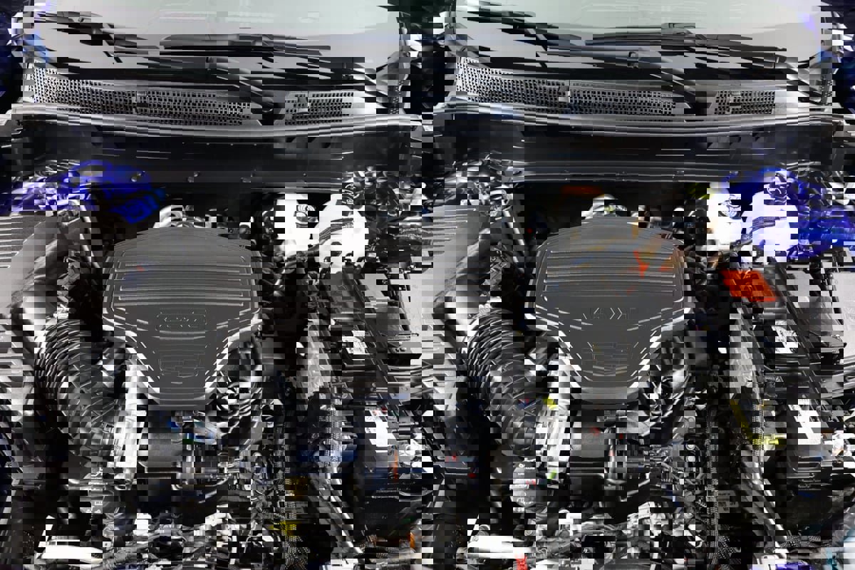 Used 2025 Cadillac XT6 Premium Luxury image 36