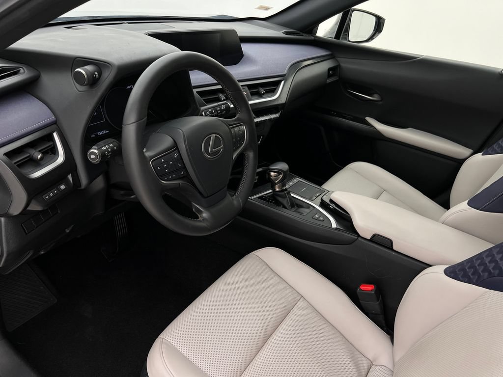 Certified 2020 Lexus UX 250h w/ Premium Package AWD/4WD image 12