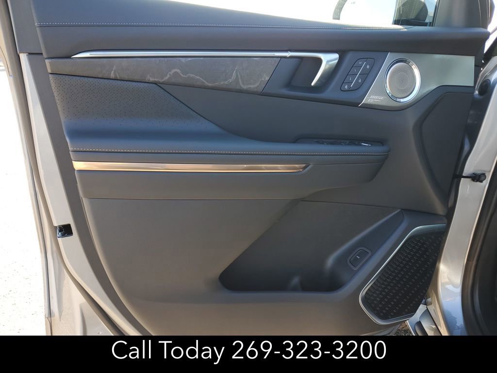 New 2026 Buick Enclave Avenir w/ Super Cruise Package image 21