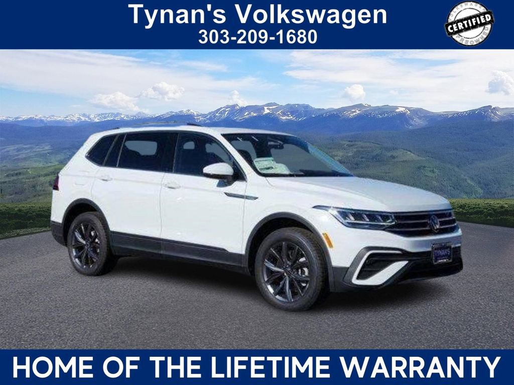 Certified 2024 Volkswagen Tiguan SE image 1