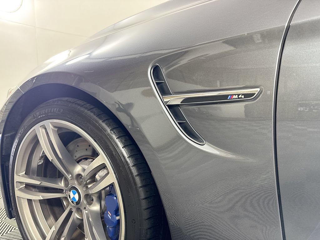 Used 2016 BMW M4 Coupe RWD image 43