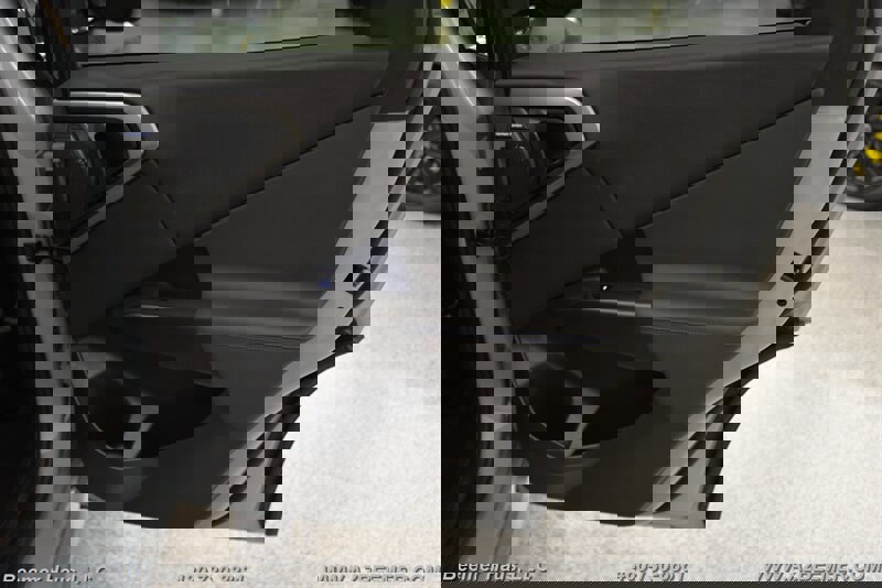 Used 2025 BMW X3 M50 w/ M Sport Professional Package image 39