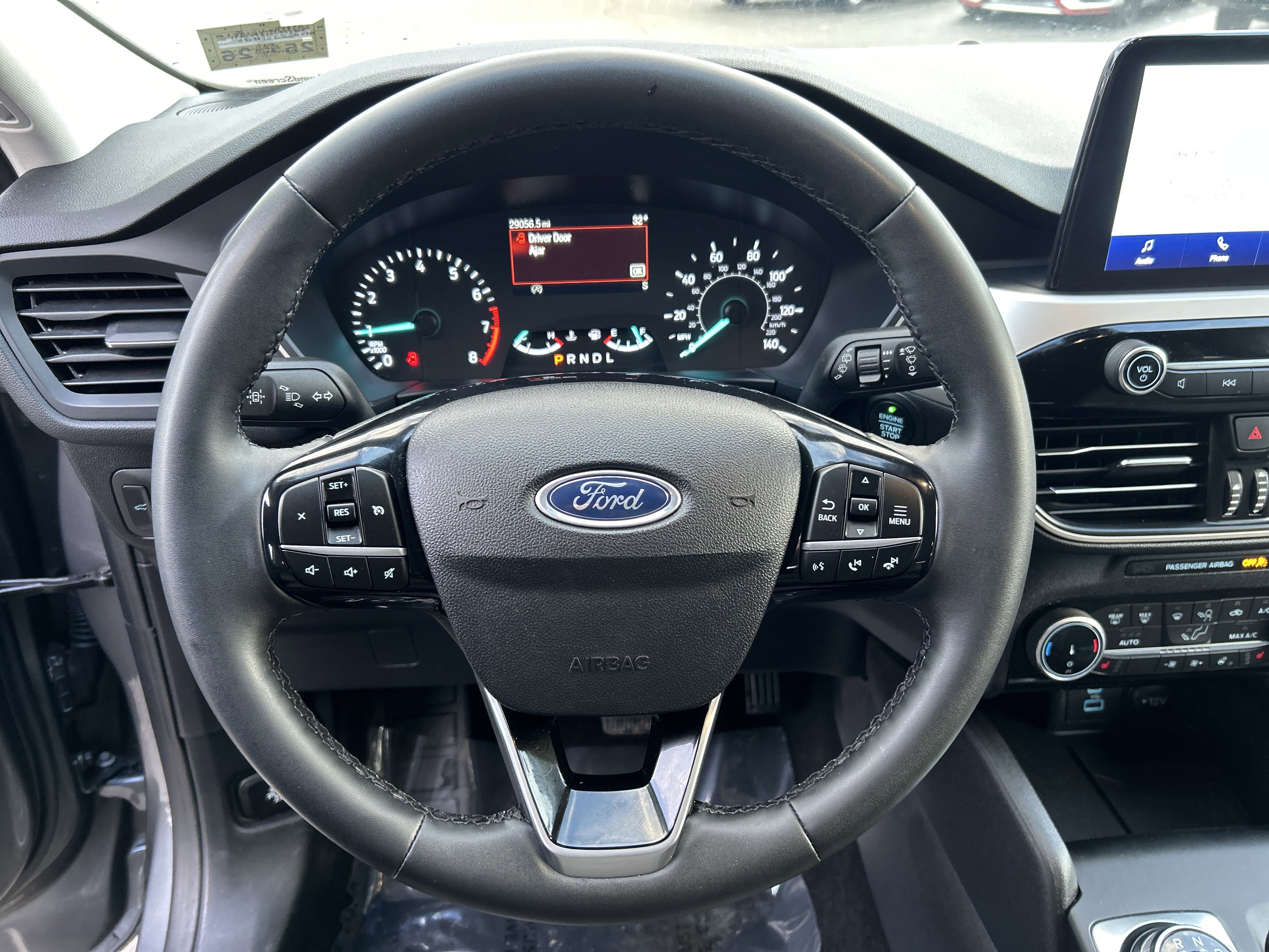 Used 2022 Ford Escape SE w/ Convenience Package image 21