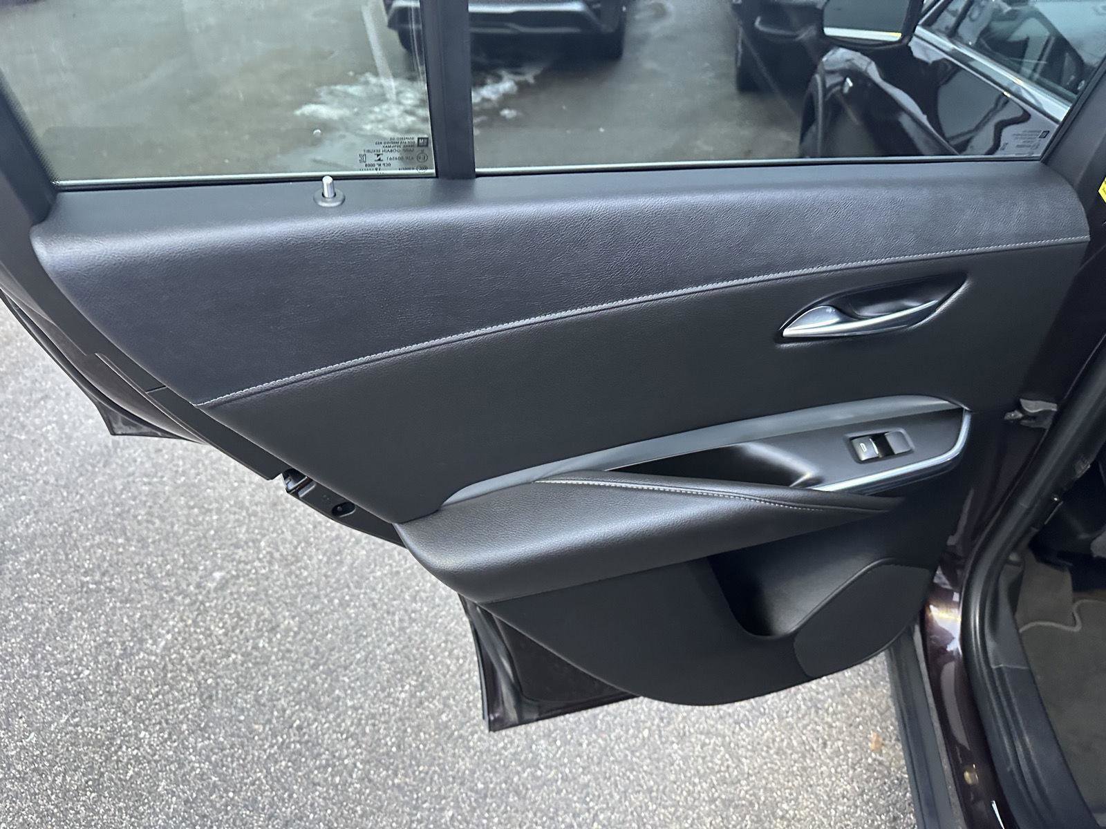 Used 2020 Cadillac XT4 Premium Luxury image 20