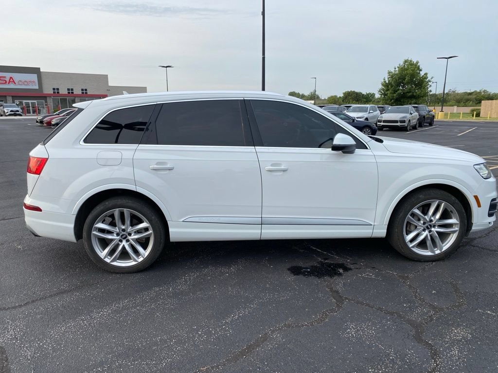 Used 2018 Audi Q7 3.0T Prestige AWD/4WD image 9