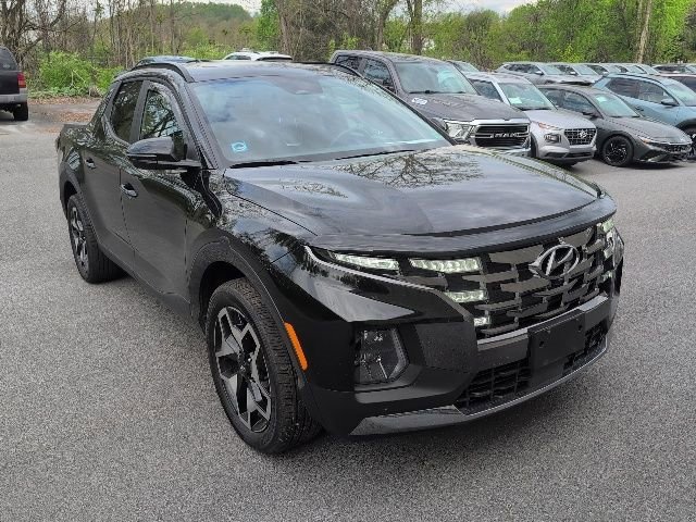 Used 2023 Hyundai Santa Cruz Limited image 3