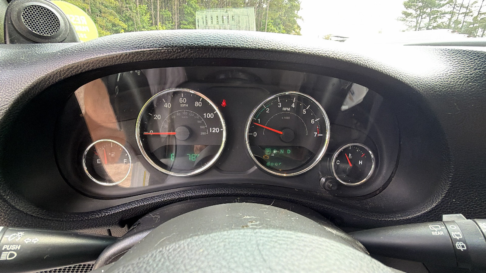 Used 2011 Jeep Wrangler Unlimited Sahara AWD/4WD image 27