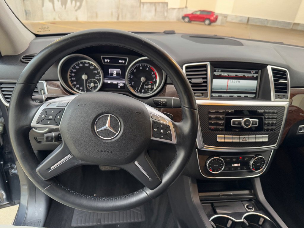 Used 2013 Mercedes-Benz ML 350 4MATIC image 12