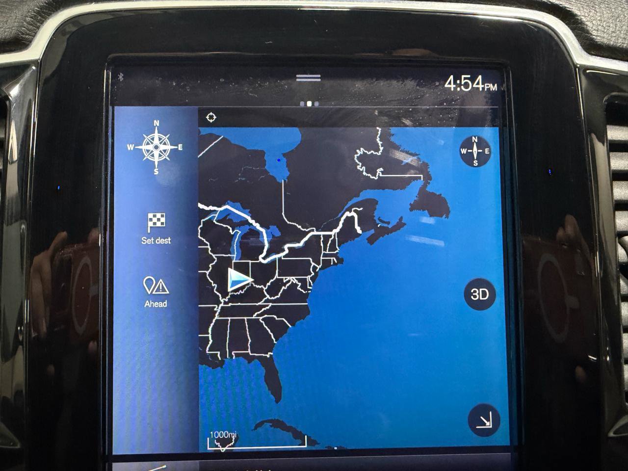 Used 2018 Volvo XC90 T6 Momentum w/ Convenience Package image 6