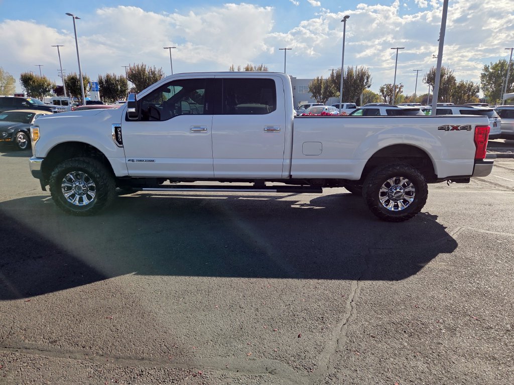 Used 2017 Ford F350 Lariat w/ Chrome Package AWD/4WD image 6