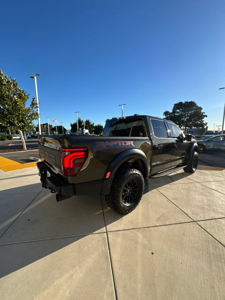 Used 2025 Ford F150 Raptor AWD/4WD image 7