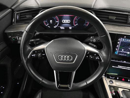 Used 2023 Audi e-tron Premium Plus w/ Premium Plus Package image 18