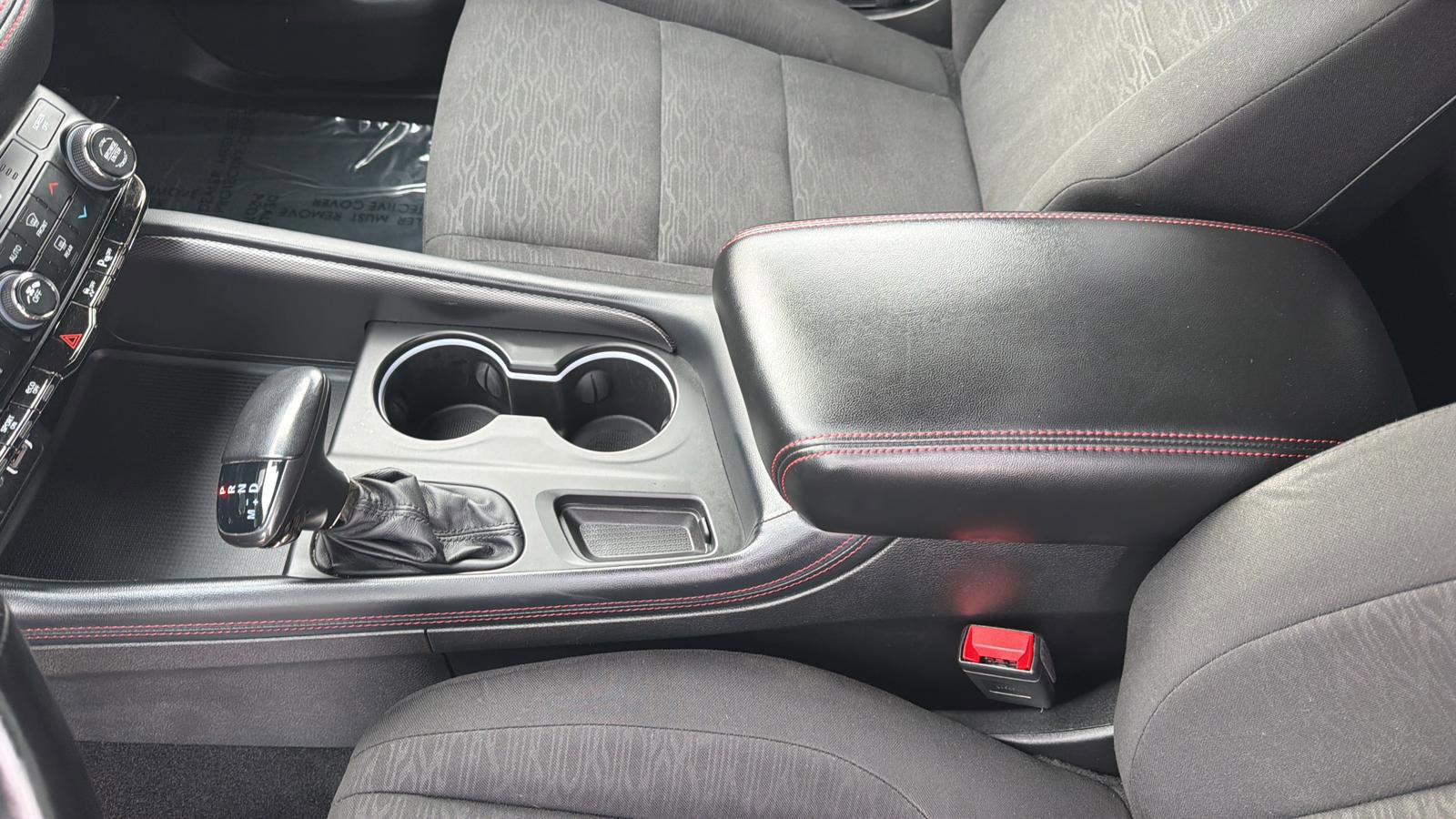 Used 2023 Dodge Durango GT image 21
