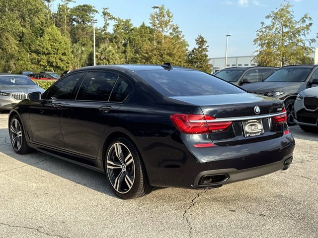 Used 2019 BMW 750i RWD image 5