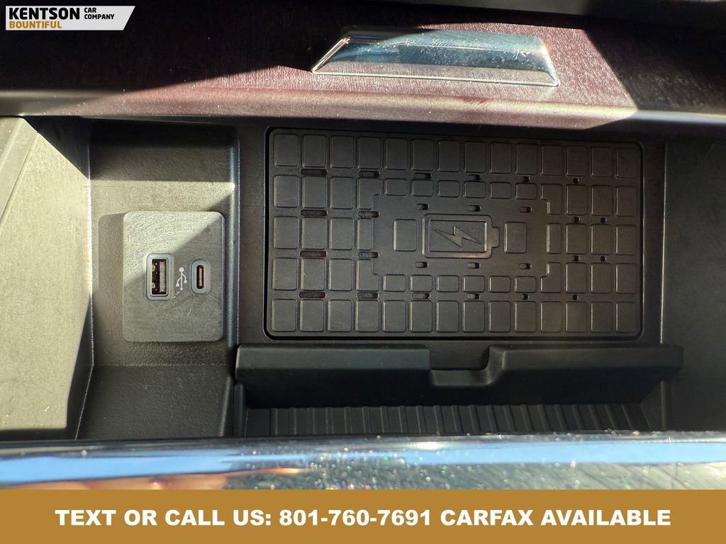 Used 2024 Ford Expedition Platinum AWD/4WD image 32