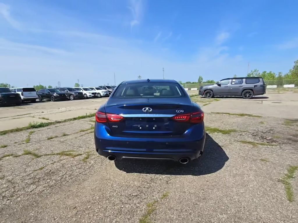 Used 2022 INFINITI Q50 Luxe AWD/4WD image 6