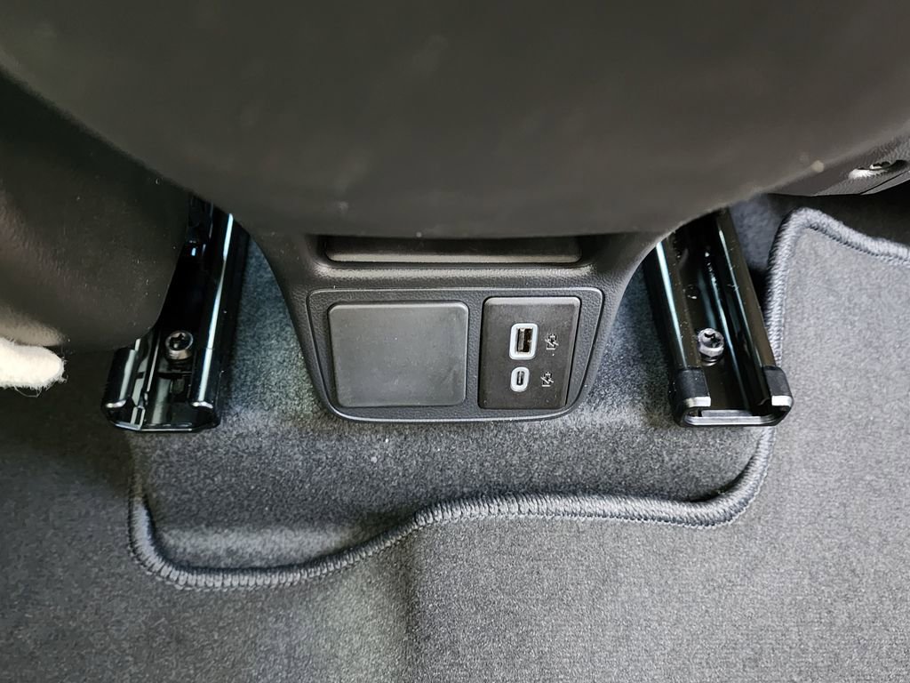 New 2026 Buick Encore GX Preferred w/ Comfort Package FWD image 44
