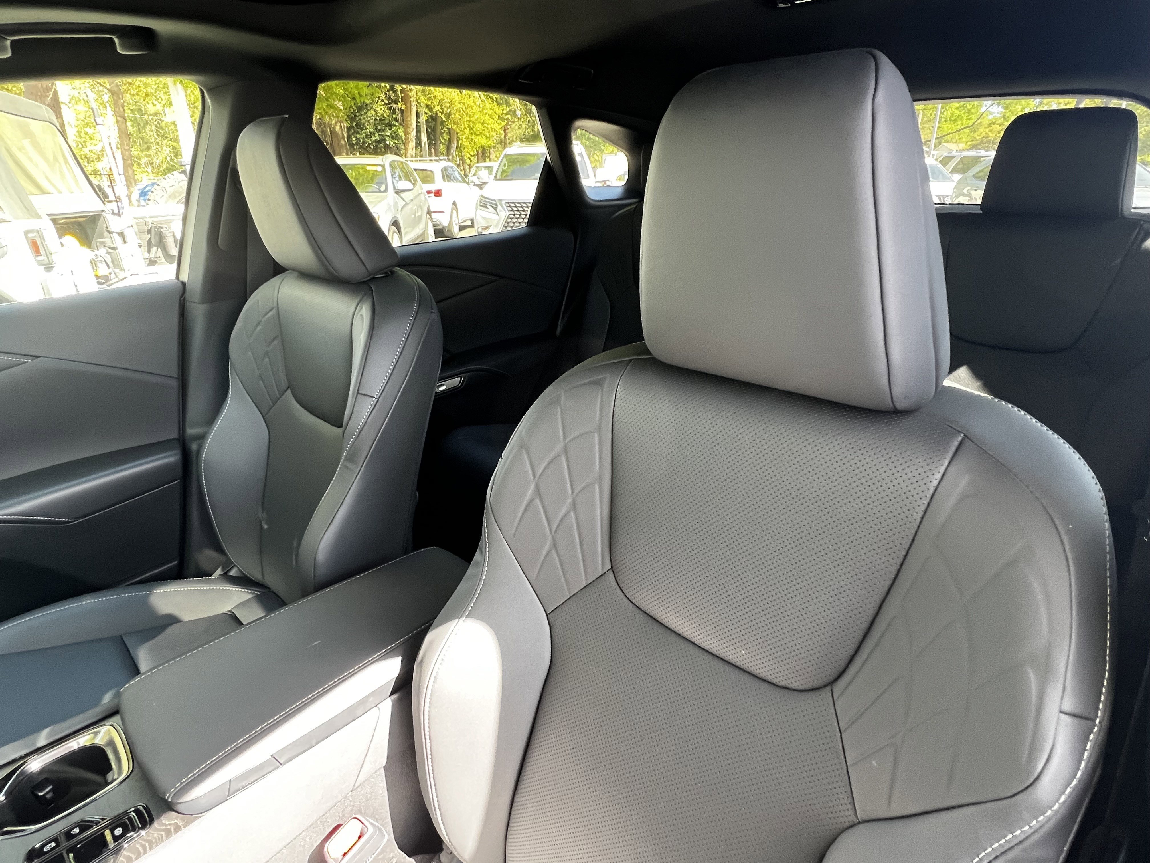 Used 2024 Lexus RX 350 Premium w/ Cold Area Package AWD/4WD image 17