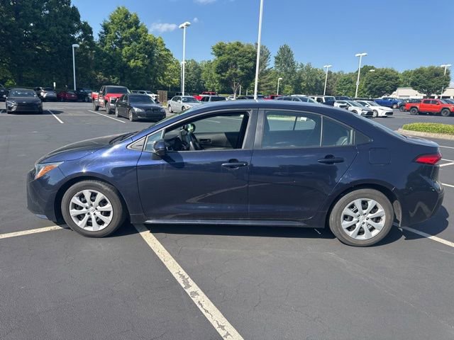 Used 2024 Toyota Corolla LE FWD image 8