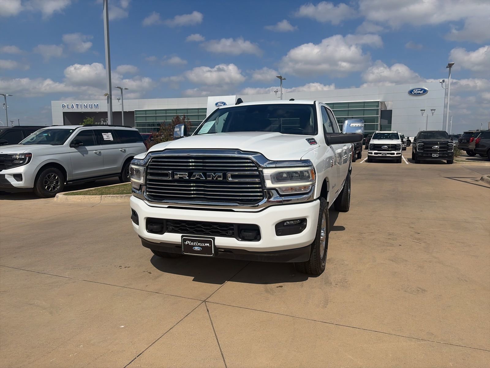 Used 2024 RAM 2500 Laramie w/ Safety Group image 28