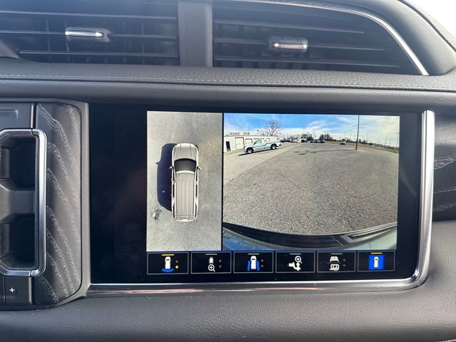 Used 2024 GMC Yukon Denali RWD image 21