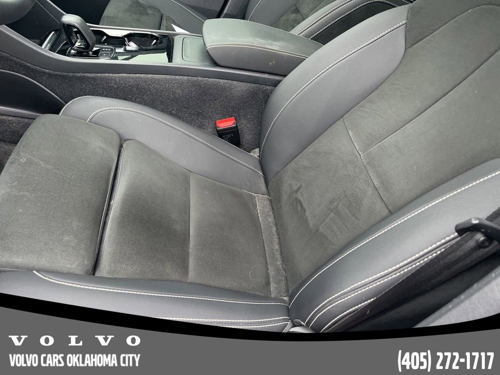 Used 2023 Volvo C40 P8 Recharge Plus AWD/4WD image 9
