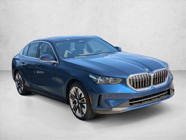 Used 2026 BMW 530i xDrive w/ Premium Package AWD/4WD image 7