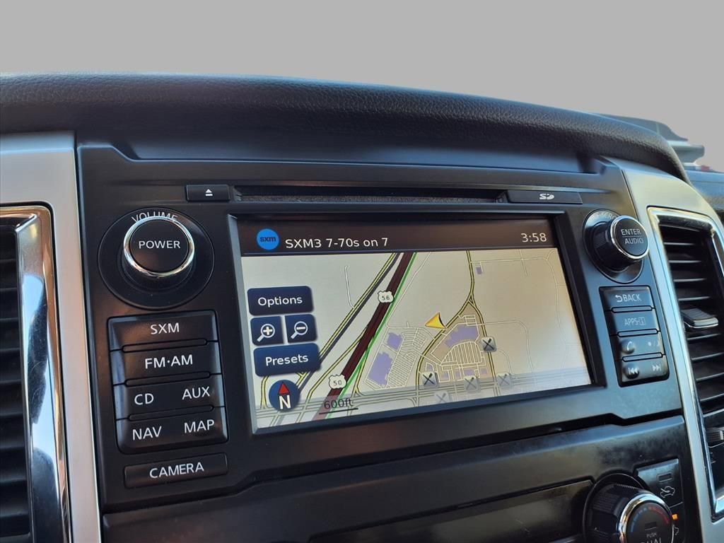 Used 2017 Nissan Titan SV image 7