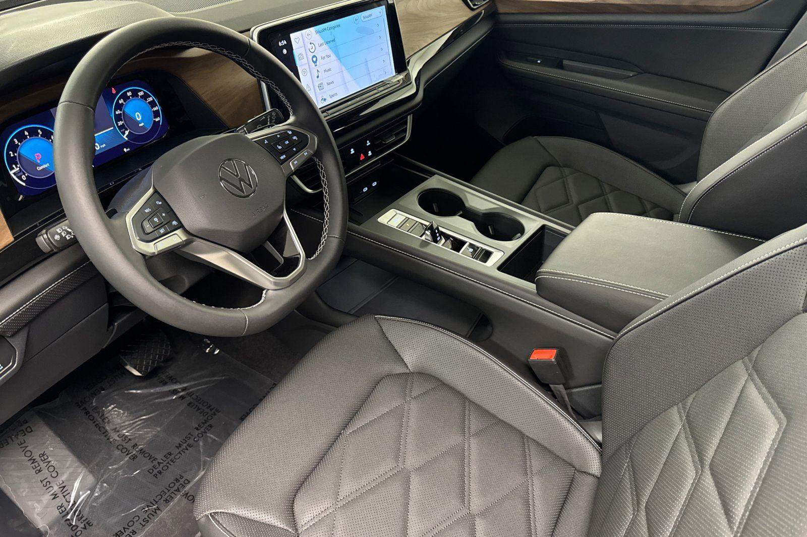 New 2026 Volkswagen Atlas SE image 9