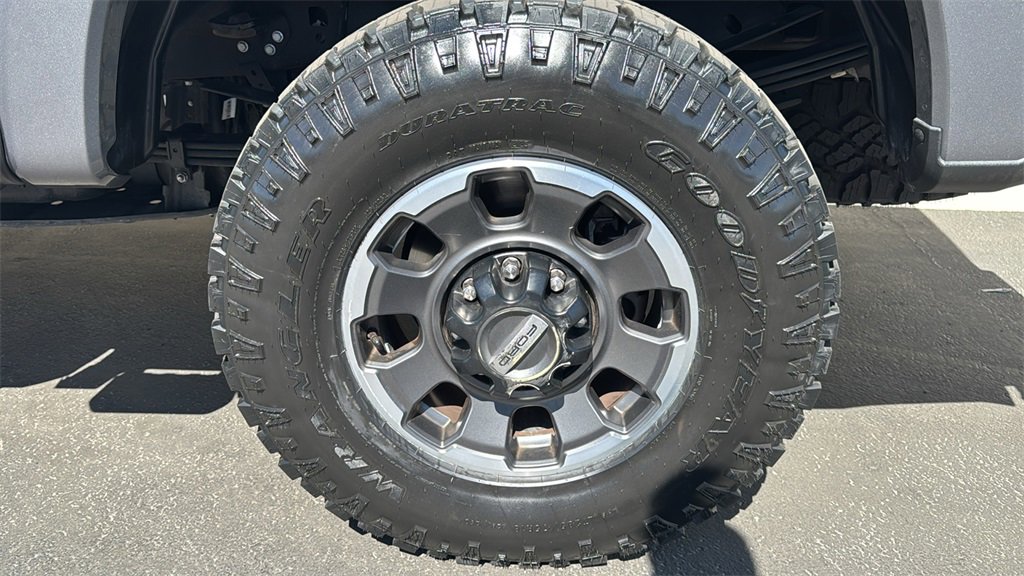 Certified 2024 Ford F350 Platinum w/ Tremor Off-Road Package image 10