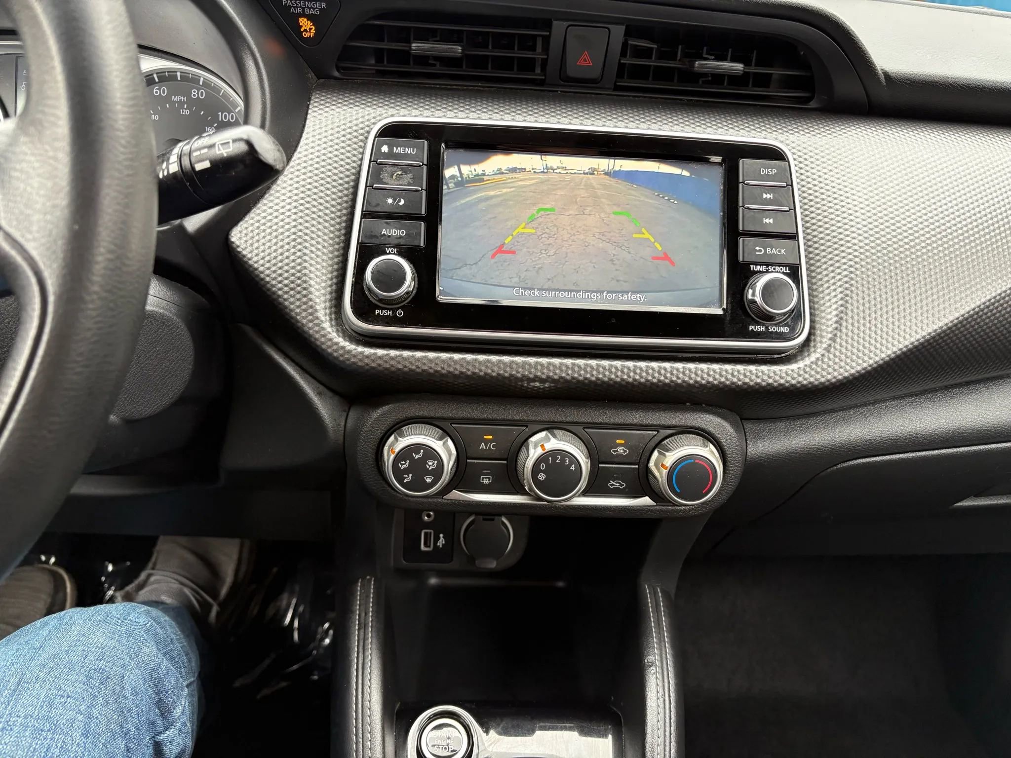 Used 2019 Nissan Kicks S image 20