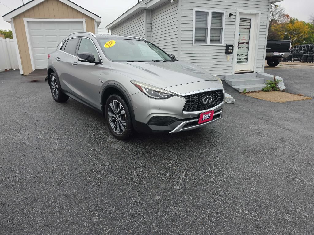 Used 2019 INFINITI QX30 AWD w/ Navigation Package image 2