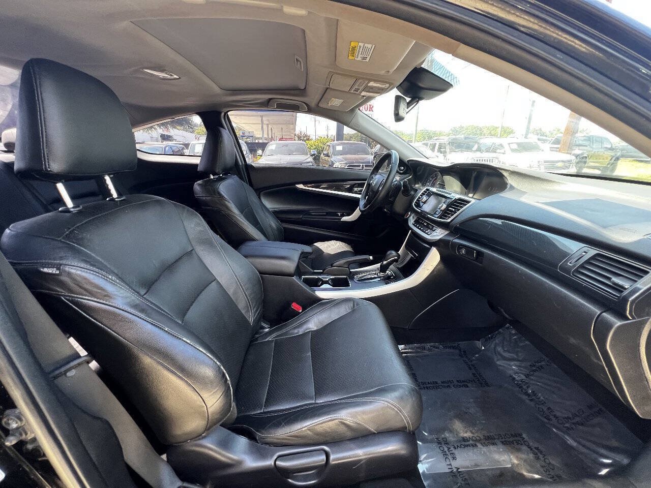 Used 2015 Honda Accord EX-L image 13