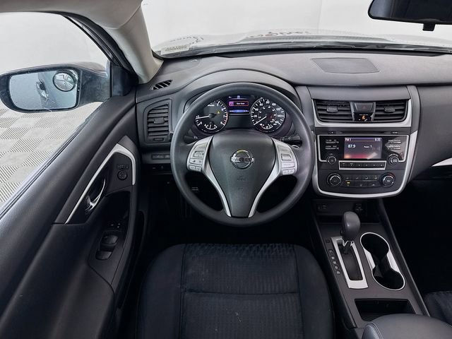 Used 2018 Nissan Altima 2.5 S w/ S Convenience Package image 21