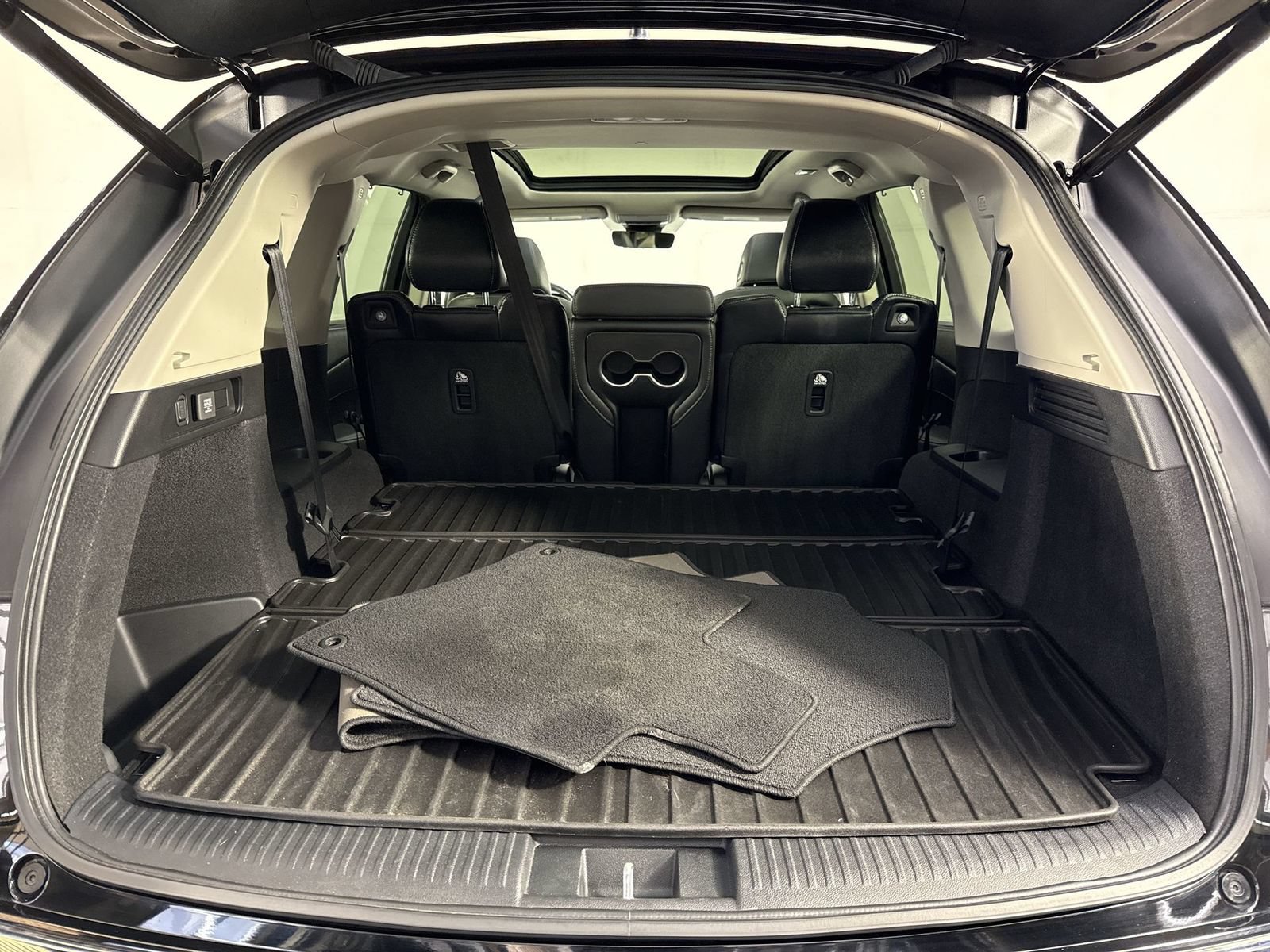 Certified 2024 Acura MDX w/ Technology Package AWD/4WD image 35