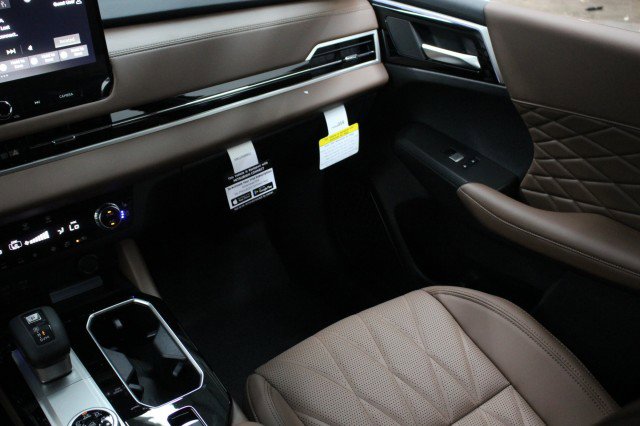 New 2026 Mitsubishi Outlander SEL image 22