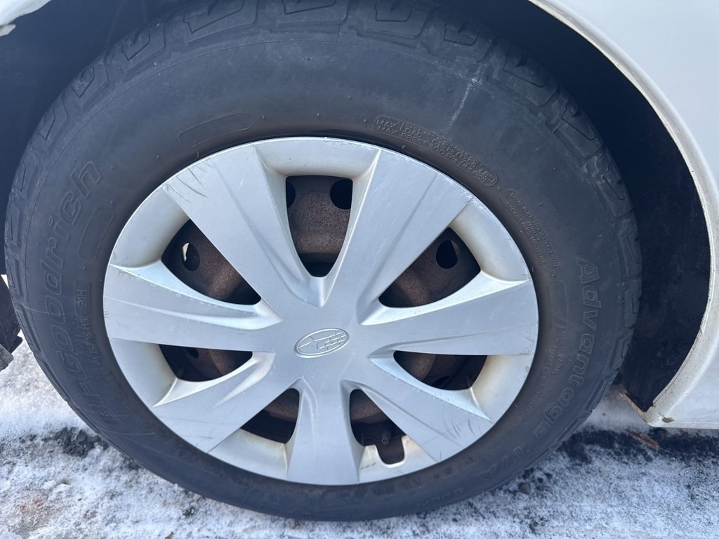 Used 2013 Subaru Impreza 2.0i image 13