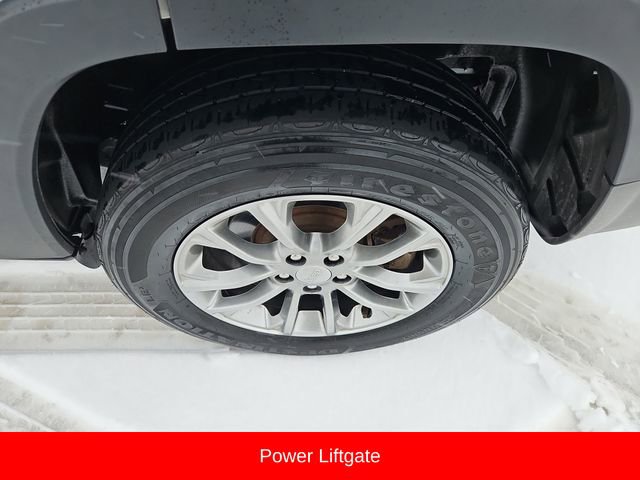 Used 2021 Jeep Cherokee Latitude Lux w/ Comfort/Convenience Group image 14