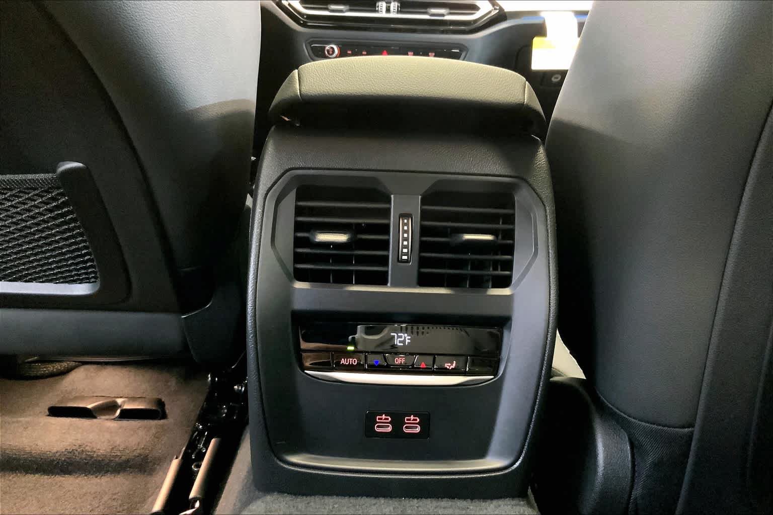 Used 2024 BMW i4 eDrive40 w/ Premium Package RWD image 19