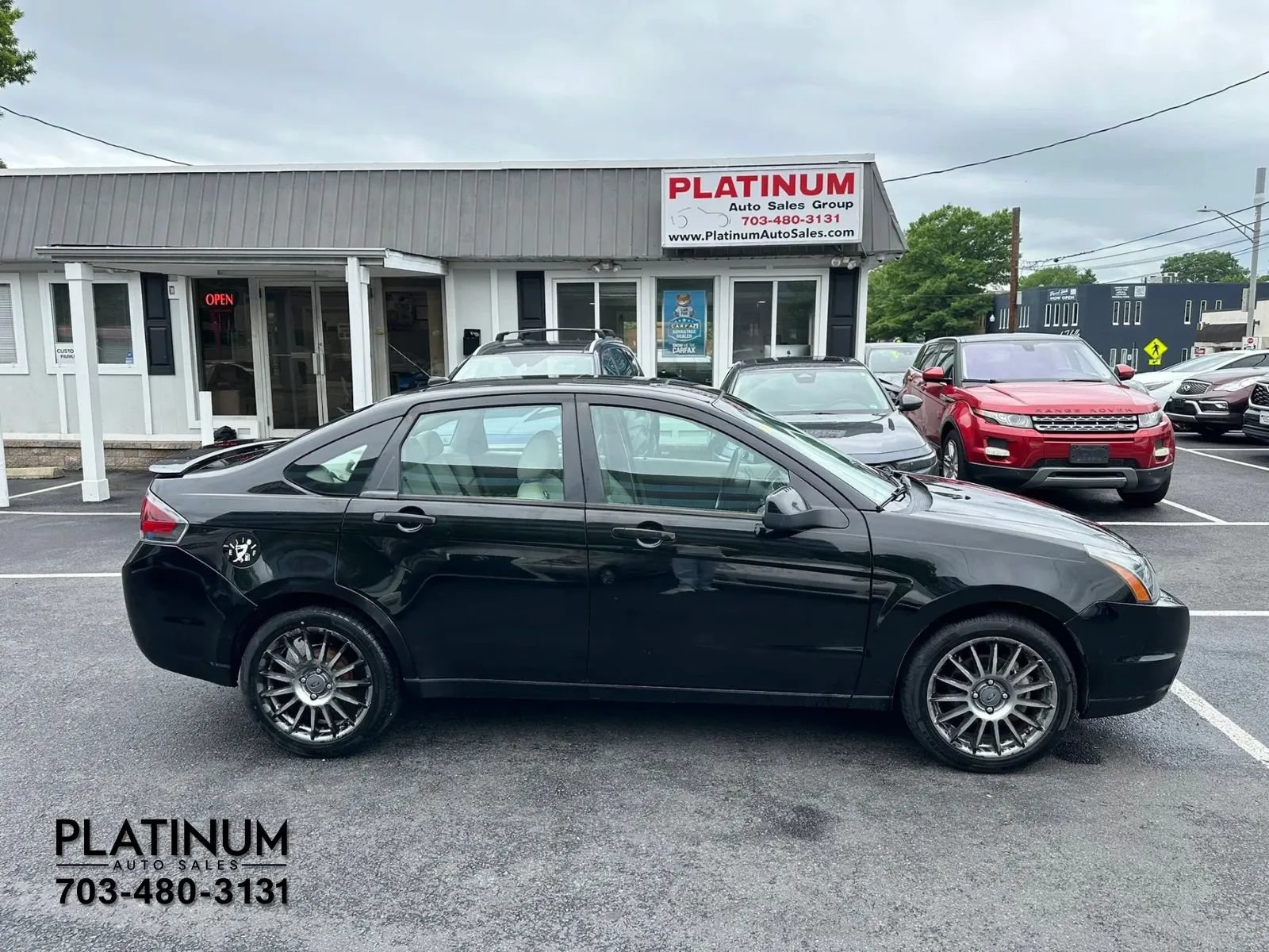 Used 2011 Ford Focus SES w/ 401A Rapid Spec Order Code FWD image 2