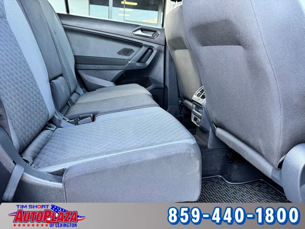 Used 2018 Volkswagen Tiguan S FWD image 38