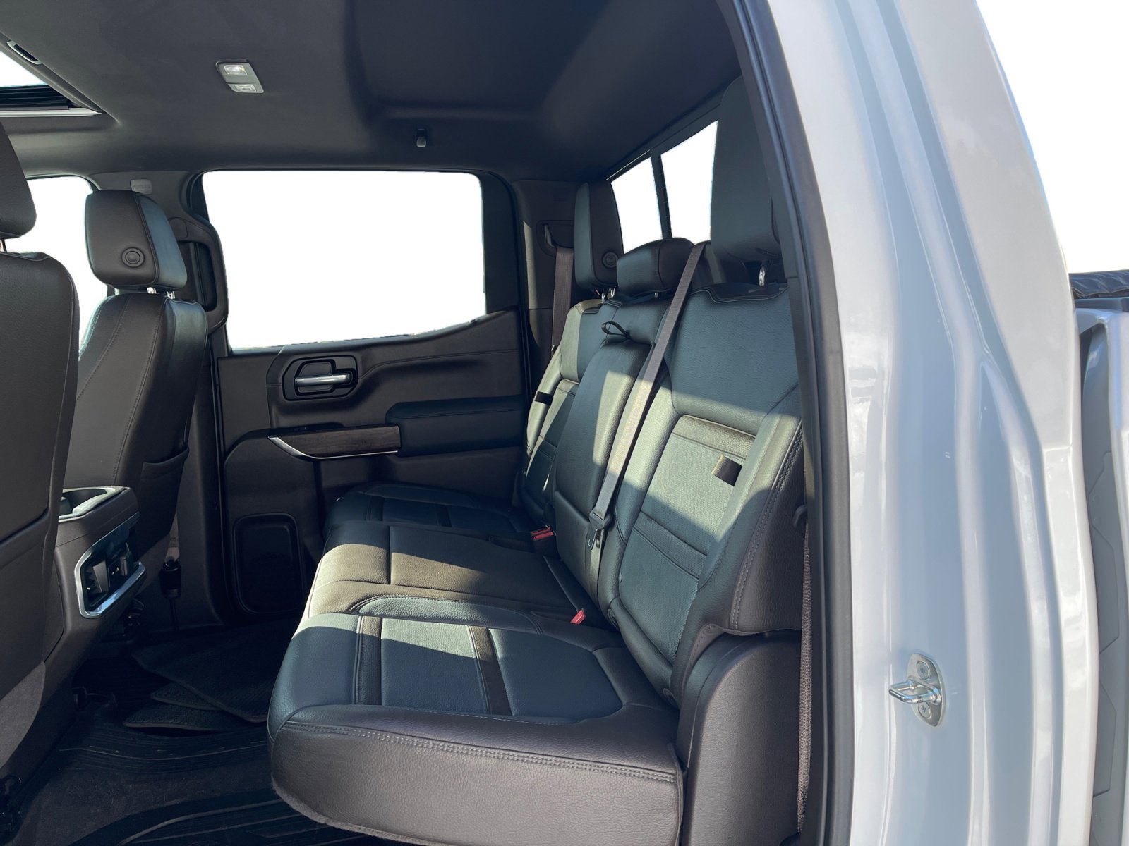 Used 2021 GMC Sierra 1500 Denali w/ Denali Premium Package image 12