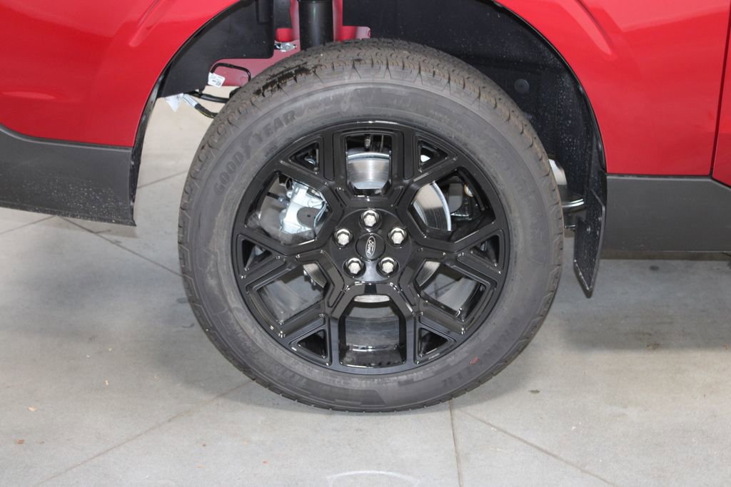 New 2025 Ford Maverick XLT w/ XLT Luxury Package image 13