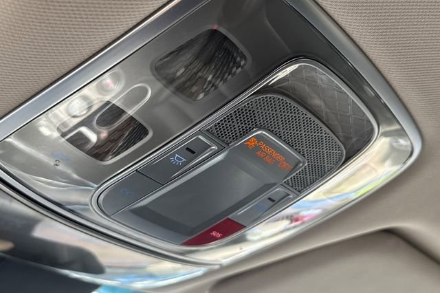 Used 2025 Genesis GV70 2.5T image 24