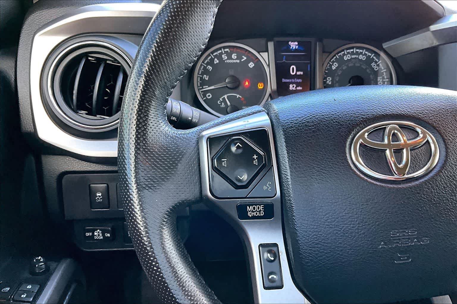 Used 2023 Toyota Tacoma SR5 RWD image 22