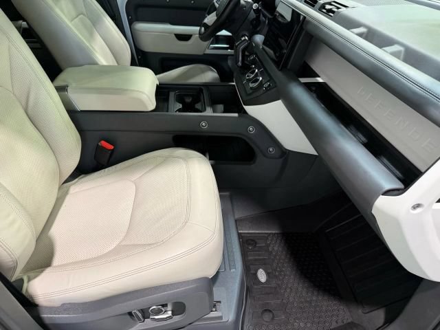 Used 2024 Land Rover Defender 130 S AWD/4WD image 80