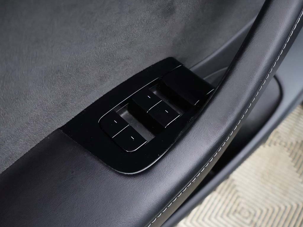 Used 2020 Tesla Model 3 Long Range image 39